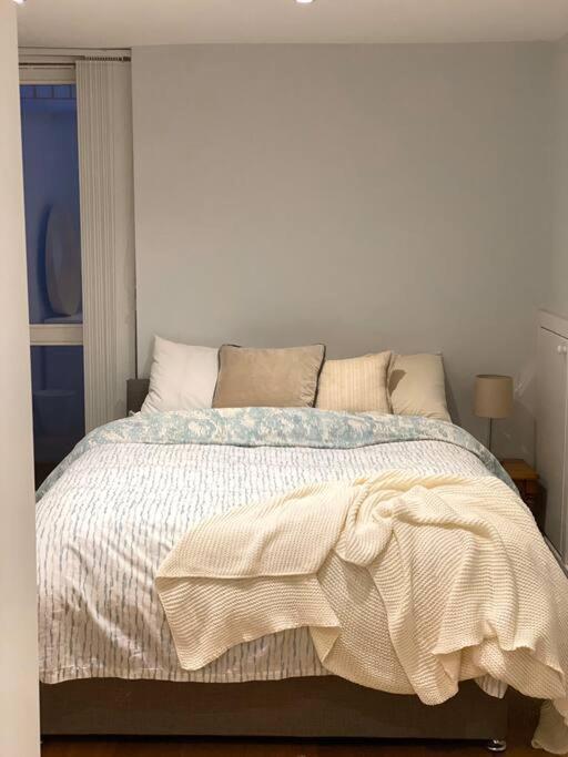 2Bdr Modern Apartment In Hammersmith West Londres Exterior foto