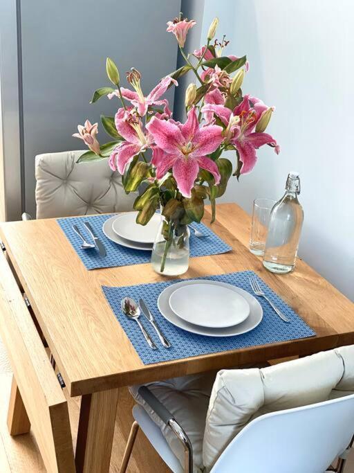 2Bdr Modern Apartment In Hammersmith West Londres Exterior foto